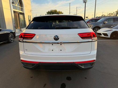 2021 Volkswagen Atlas Cross Sport 2.0T SE w/Technology