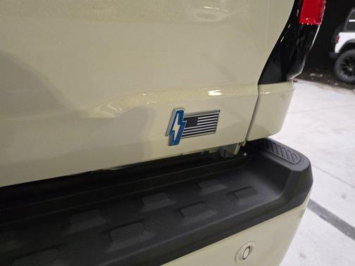 White Metallic 2023 Ford F-150 Lightning LARIAT