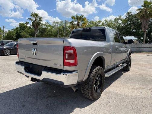 Billet Silver Metallic Clearcoat 2022 RAM 3500 Laramie