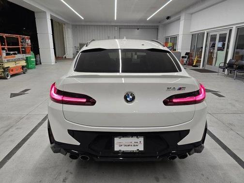 2023 BMW X4 M AWD