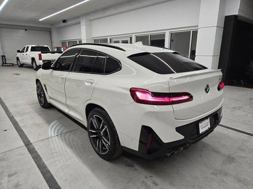 2023 BMW X4 M AWD