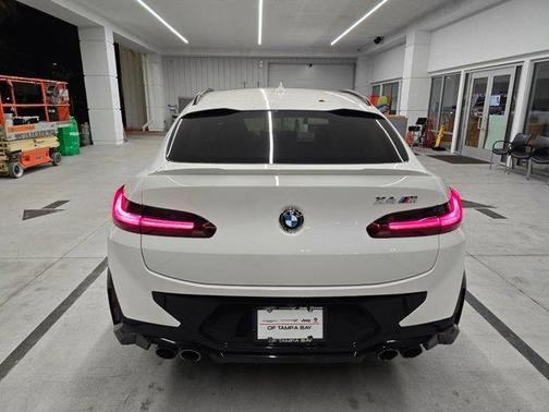 2023 BMW X4 M AWD
