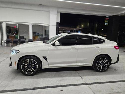 2023 BMW X4 M AWD
