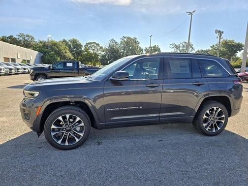 2025 Jeep Grand Cherokee Overland