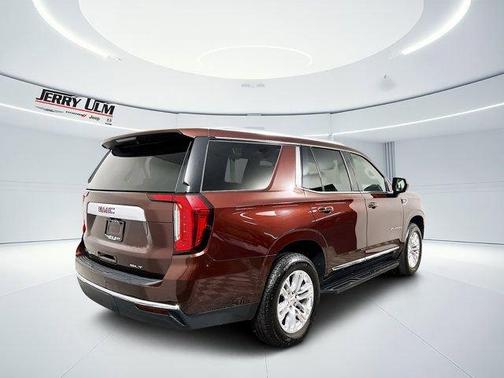 Redwood Metallic 2023 GMC Yukon SLT