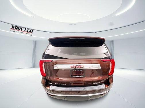 Redwood Metallic 2023 GMC Yukon SLT