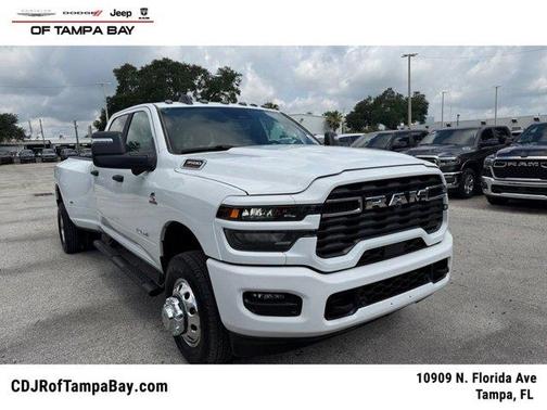 Bright White Clearcoat 2026 RAM 3500 Big Horn