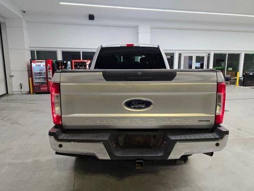 Ingot Silver 2017 Ford F-250 XLT