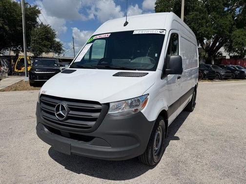 2025 Mercedes-Benz Sprinter 2500 144 WB