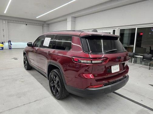 2021 Jeep Grand Cherokee L Laredo