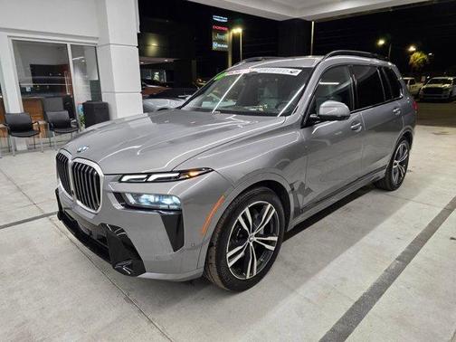 2023 BMW X7 xDrive40i
