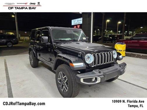 Black Clearcoat 2026 Jeep Wrangler Sahara