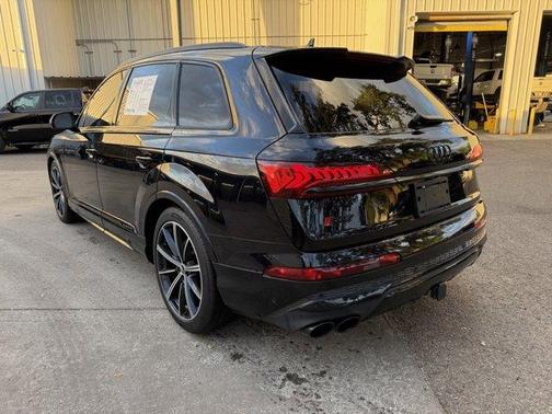2021 Audi SQ7 4.0T Premium Plus