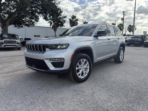 2022 Jeep Grand Cherokee Limited