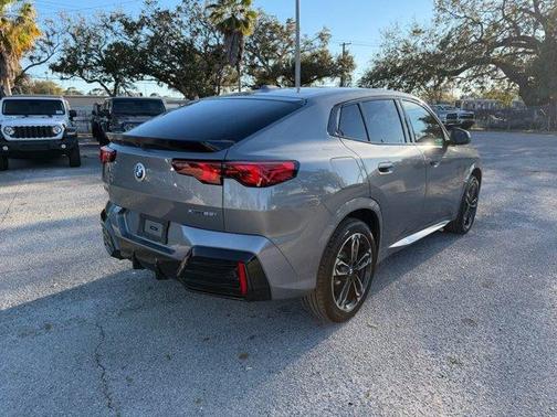 2025 BMW X2 xDrive28i