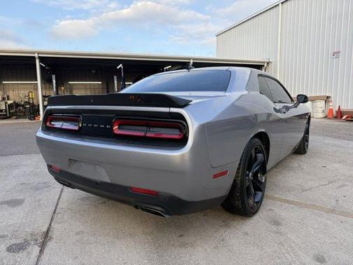 2017 Dodge Challenger R/T