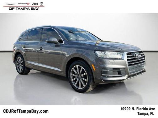 2019 Audi Q7 45 Premium Plus