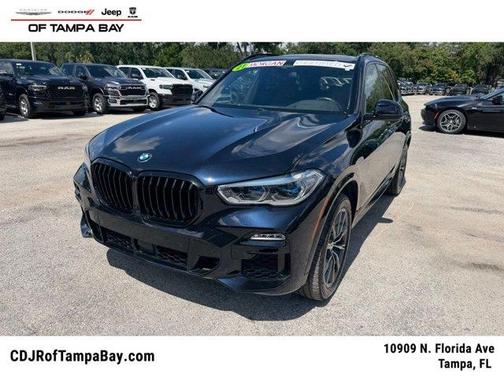 Carbon Black Metallic 2021 BMW X5 M50i