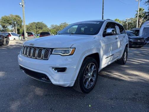 2020 Jeep Grand Cherokee Overland