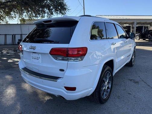 2020 Jeep Grand Cherokee Overland