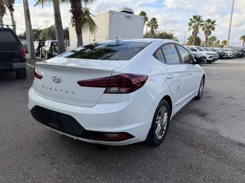 2019 Hyundai ELANTRA Value Edition