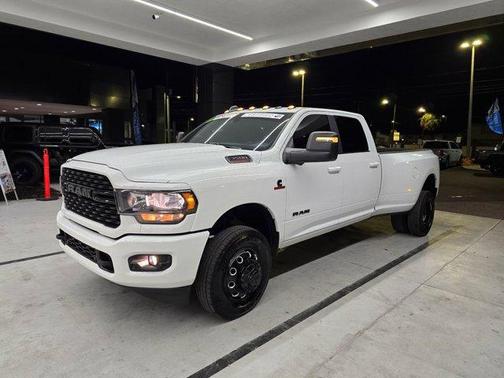 Bright White Clearcoat 2024 RAM 3500 Big Horn