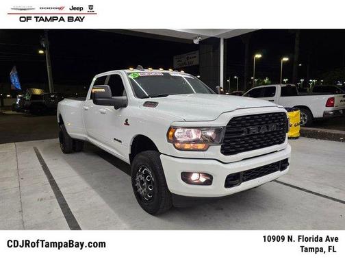 Bright White Clearcoat 2024 RAM 3500 Big Horn