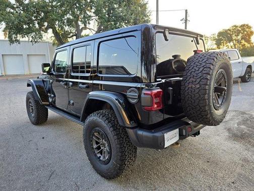 2025 Jeep Wrangler Rubicon 392