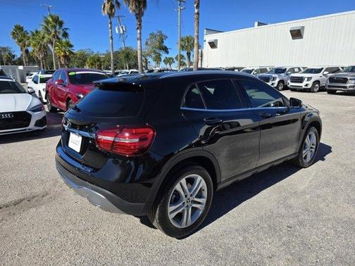 2020 Mercedes-Benz GLA 250 Base