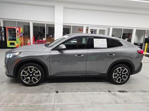 2025 BMW X2 xDrive28i