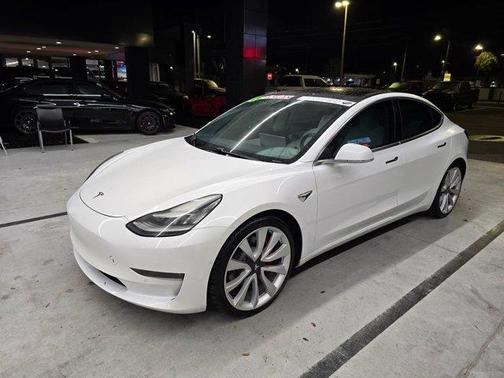 2019 Tesla Model 3 Long Range