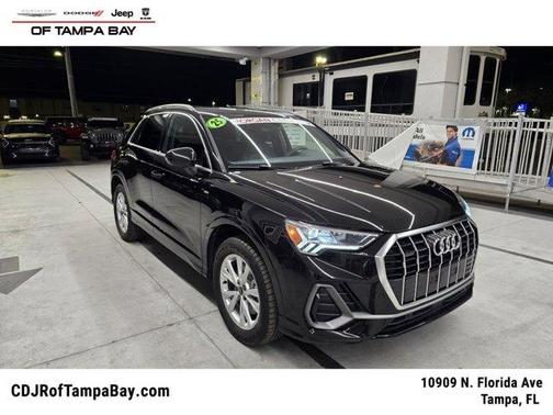 2025 Audi Q3 45 S line Premium