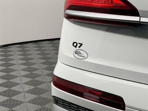 2025 Audi Q7 55 Premium Plus