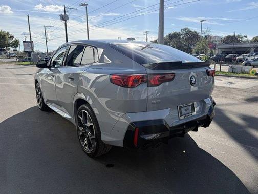 2025 BMW X2 M35i