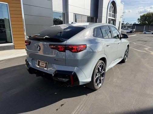 2025 BMW X2 M35i