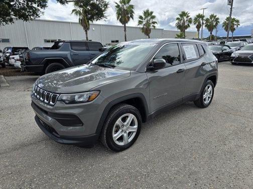 2023 Jeep Compass Sport
