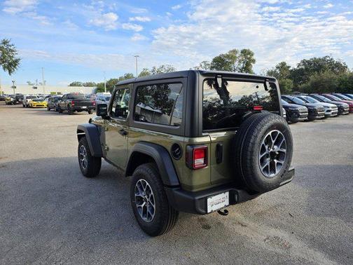 2025 Jeep Wrangler Sport S