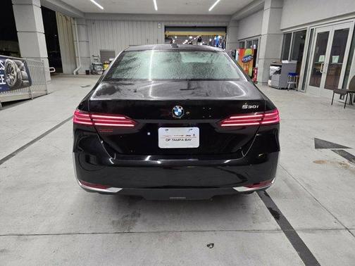 2024 BMW 530 i