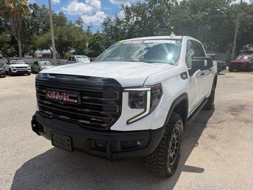 Summit White 2024 GMC Sierra 1500 AT4X