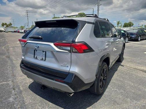 Silver Sky Metallic 2024 Toyota RAV4 Hybrid SE