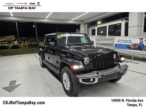 2023 Jeep Gladiator Sport