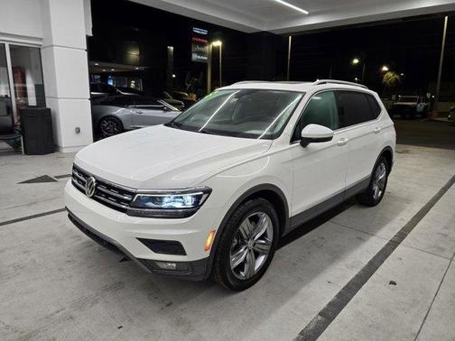 2018 Volkswagen Tiguan 2.0T SEL Premium