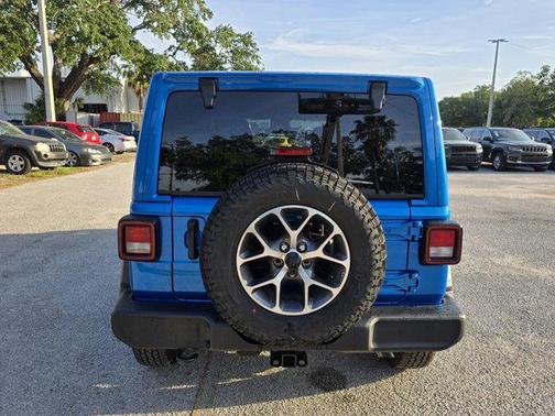 2025 Jeep Wrangler Sport S