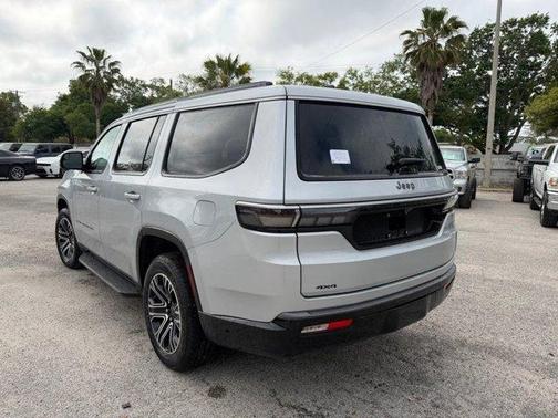 Silver Zynith 2026 Jeep Grand Wagoneer Base