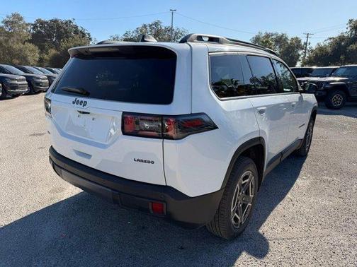 2026 Jeep Cherokee LAREDO/LIMITED