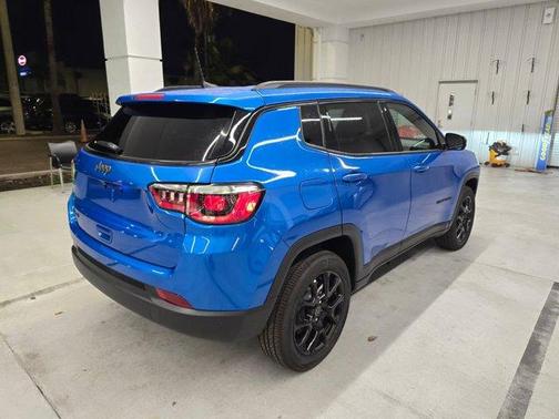 Hydro Blue Pearlcoat 2026 Jeep Compass Latitude