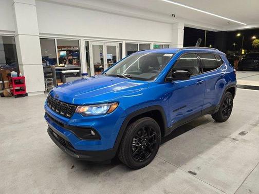 Hydro Blue Pearlcoat 2026 Jeep Compass Latitude