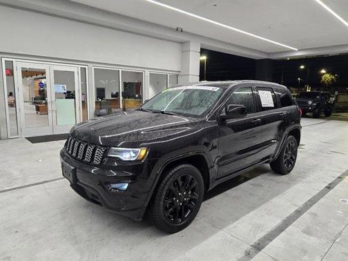 2021 Jeep Grand Cherokee Laredo X