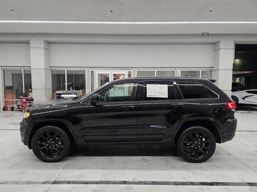 2021 Jeep Grand Cherokee Laredo X