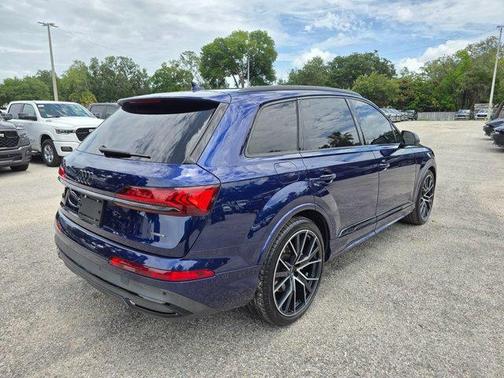 Navarra Blue Metallic 2023 Audi Q7 55 Prestige